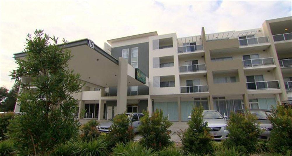 Quality Suites Pioneer Sands Wollongong Bagian luar foto