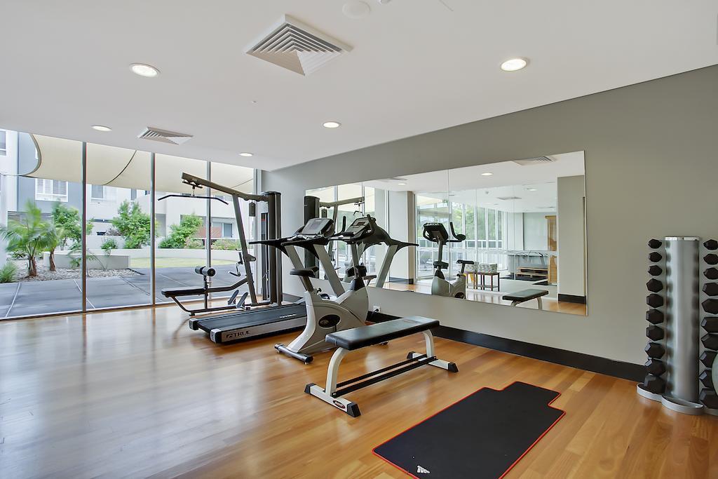 Quality Suites Pioneer Sands Wollongong Bagian luar foto