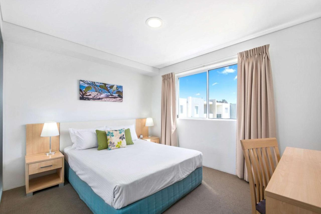 Quality Suites Pioneer Sands Wollongong Ruang foto